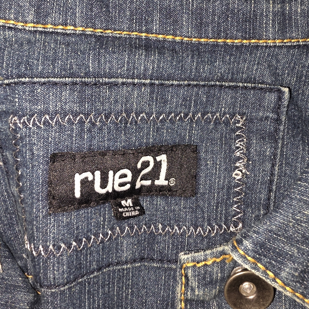 Rue21 Classic Blue Jean Jacket - Picture 2 of 3